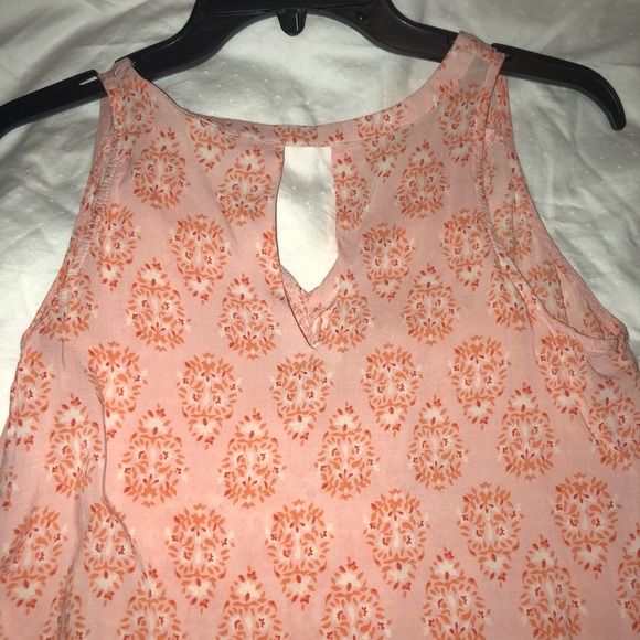 Old Navy coral tank - Picture 3 of 3